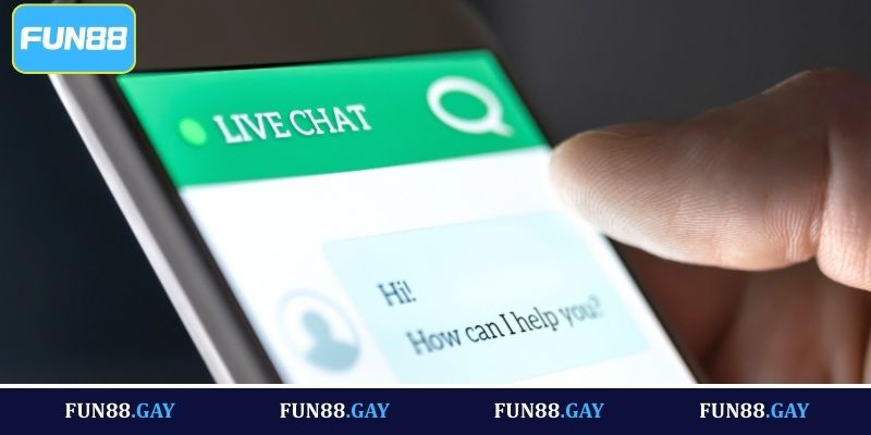 Liên hệ qua Live chat Fun88